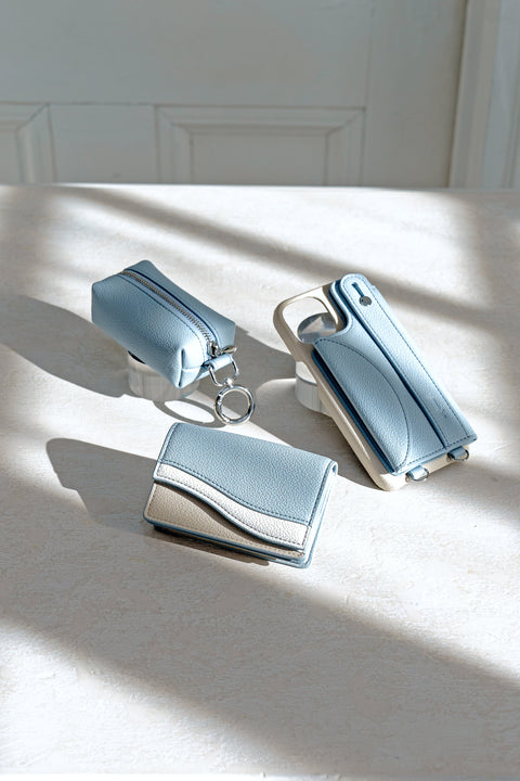 Wave Multi Card Case