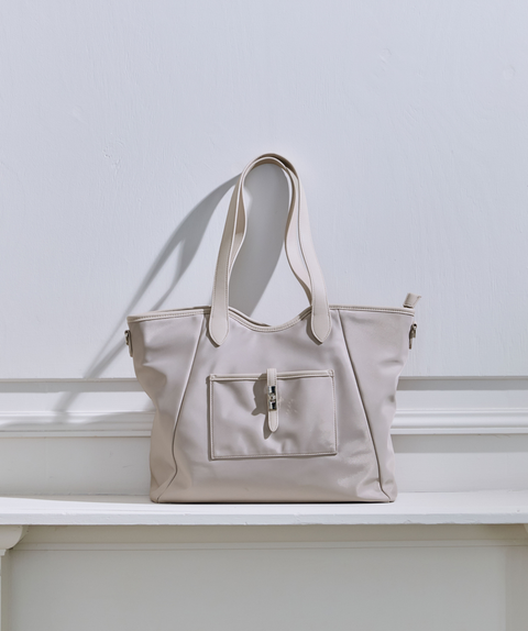 【9/25(金)21:00販売開始】Essential Nylon Tote Bag