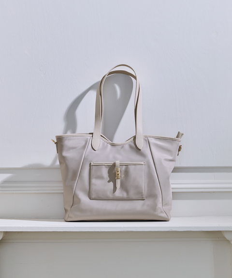 【9/25(金)21:00販売開始】Essential Nylon Tote Bag