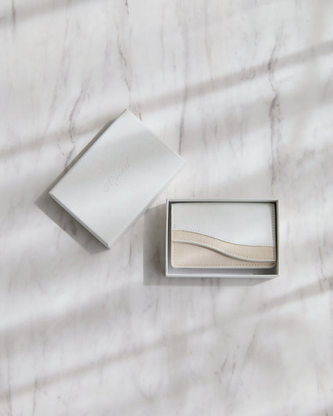Wave Multi Card Case