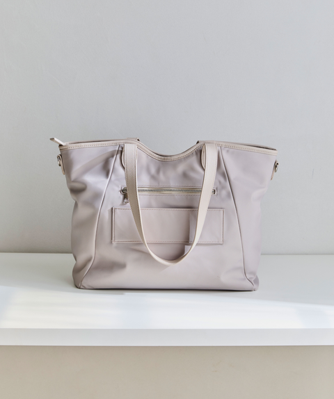 【9/25(金)21:00販売開始】Essential Nylon Tote Bag