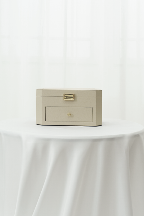 A'pearl エパール ジュエリーボックス ホワイト×ゴールド A'pearl jewelry box – A'pearl(エパール)